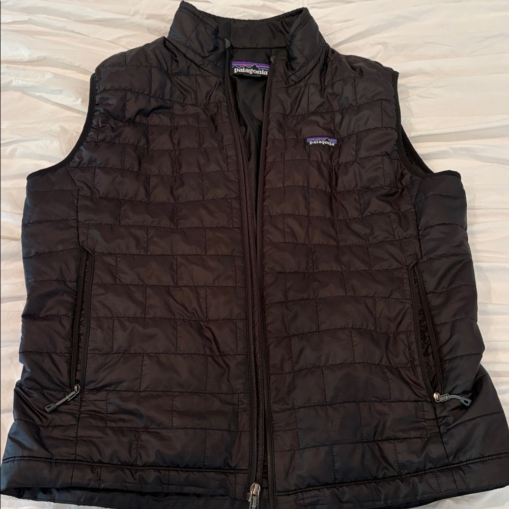 Men’s Patagonia Black Nano Puff Quilted Zip Vest